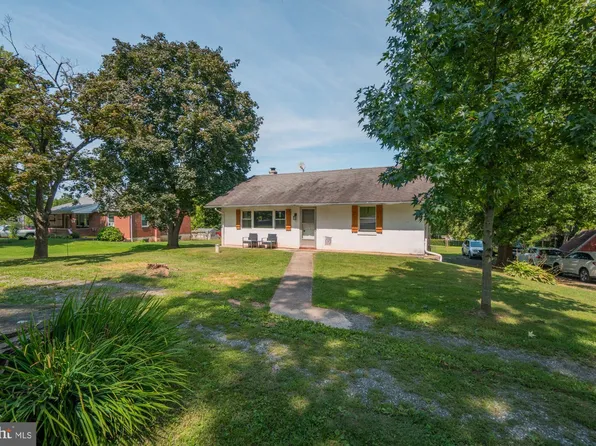 327 Kulp Rd, Pottstown, PA 19465