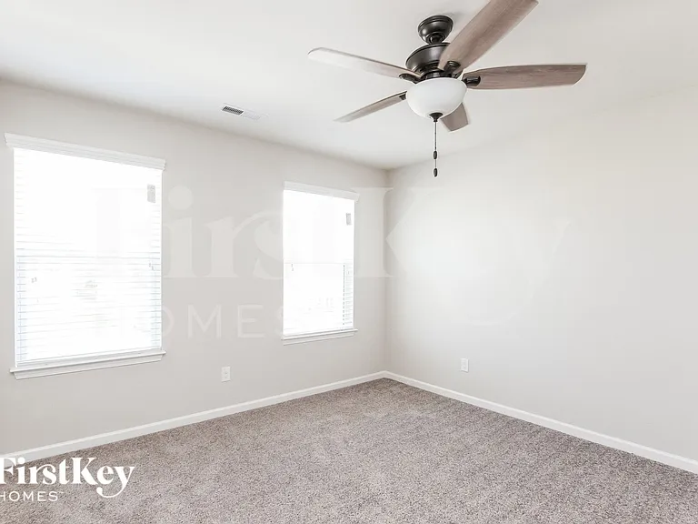 172 Fesperman Cir — Photo 9