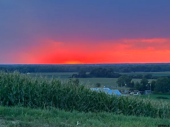 22914 Boulder Cir, Gretna, NE 68028