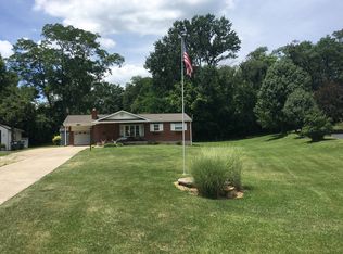 3883 Chatwood Ct, Cincinnati, OH 45248