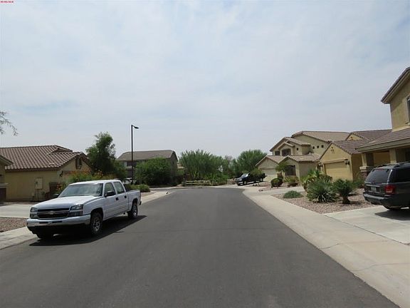 5th image of 5461 S 239th Dr