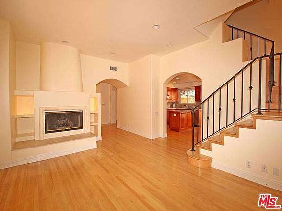 3rd image of 837 15th St APT C