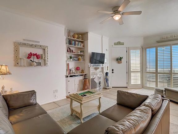 4th image of 3285 Ocean Front Walk APT 1