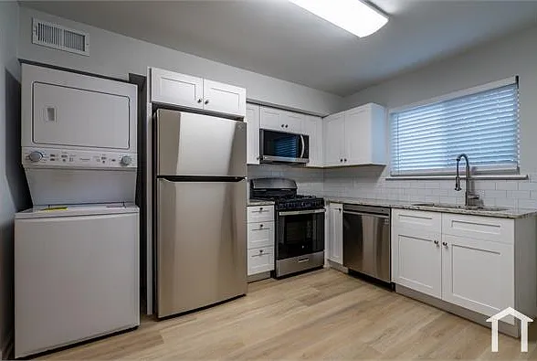 760 Davis Cir SW #6 — Photo 12