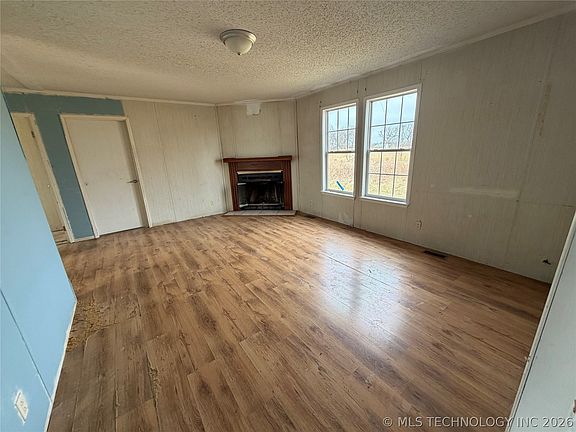 5th image of 69251 E 290 Rd