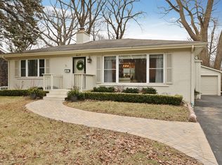 617 Lincoln Ave, Lake Bluff, IL
