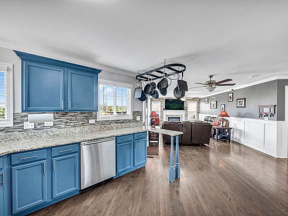 5th image of 2719 Great Meadow Dr