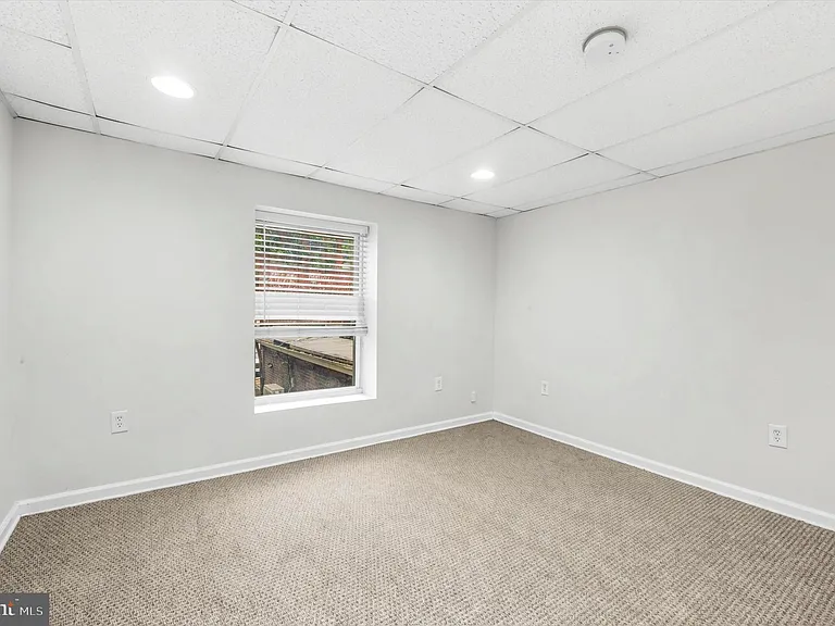 35 S 19th St #2 — Photo 14