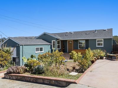 8802 Seneca St, Oakland, CA, 94605