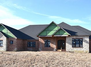 1405 Pausch Rd, O'Fallon, IL 62269