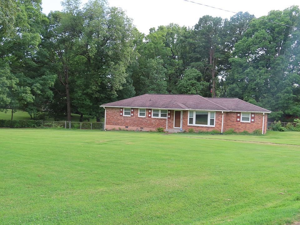2nd image of 2603 Driftwood Dr