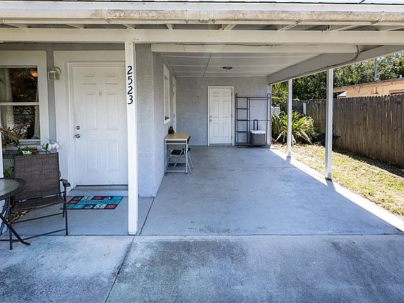 4th image of 2523 Vinson Ave