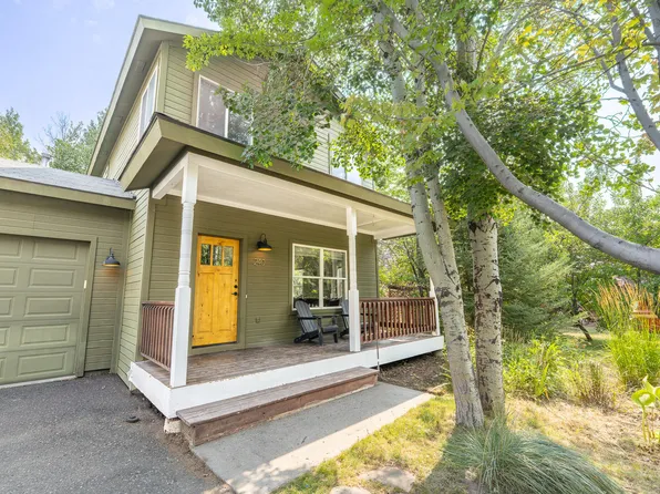 240 Eureka Dr, Hailey, ID 83333