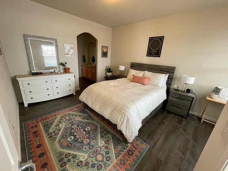 2215 Owens Ave #202 — Photo 17
