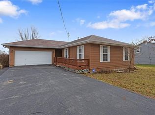 307 Valley St, Lathrop, MO 64465