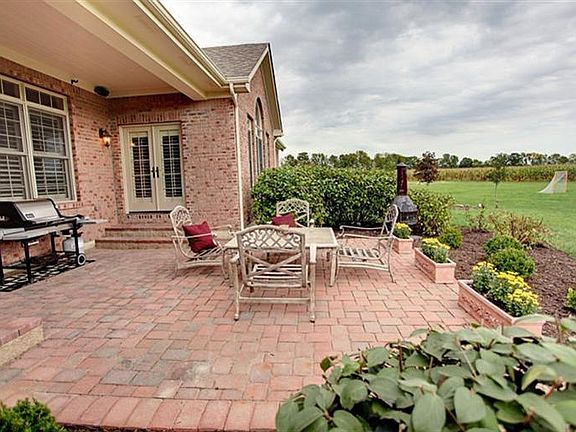 3rd image of 1813 Grand Cypress Blvd
