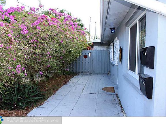 2nd image of 724 NE 23rd Dr