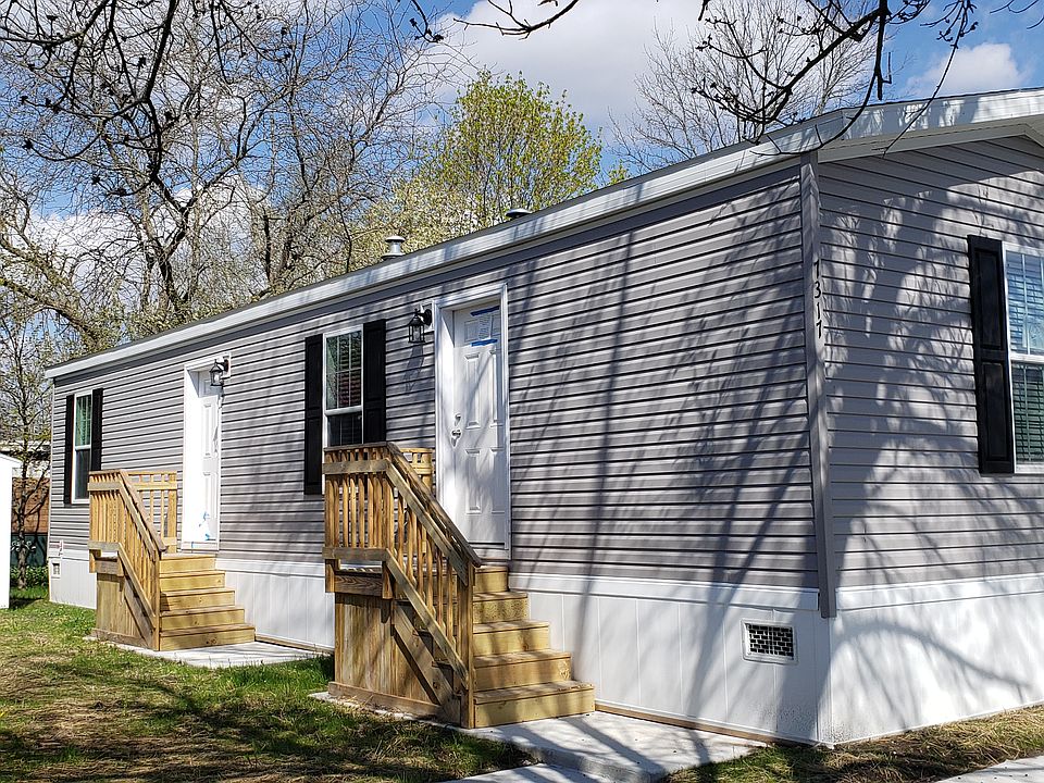 outside side with shed