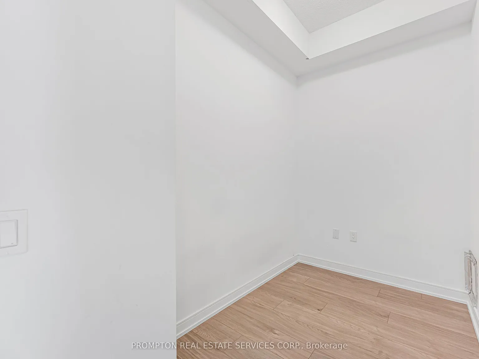 3 bed, $3,000 — Photo 3