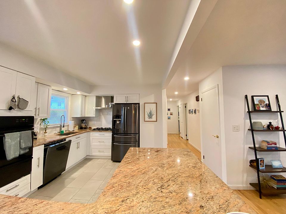 Fully Renovated a charming house