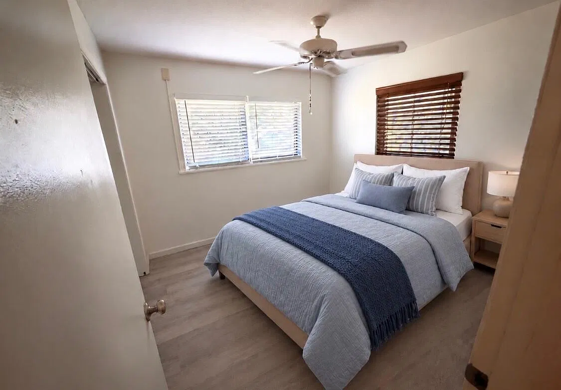 3 bed, 1212 sqft, $3,500 — Photo 4