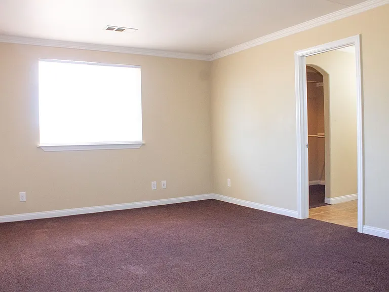 8161 Hemlock Ave — Photo 13