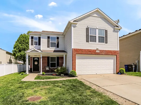 1304 Ellington Dr, Shelbyville, IN 46176