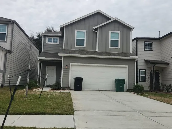 10223 Gates Mill Rd, Houston, TX 77034