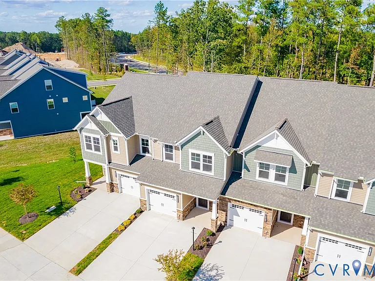 18372 Palisades Ct — Photo 38