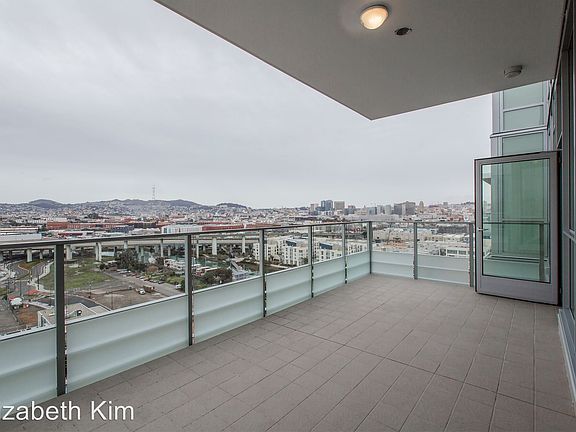 5th image of 708 Long Bridge St APT 1611