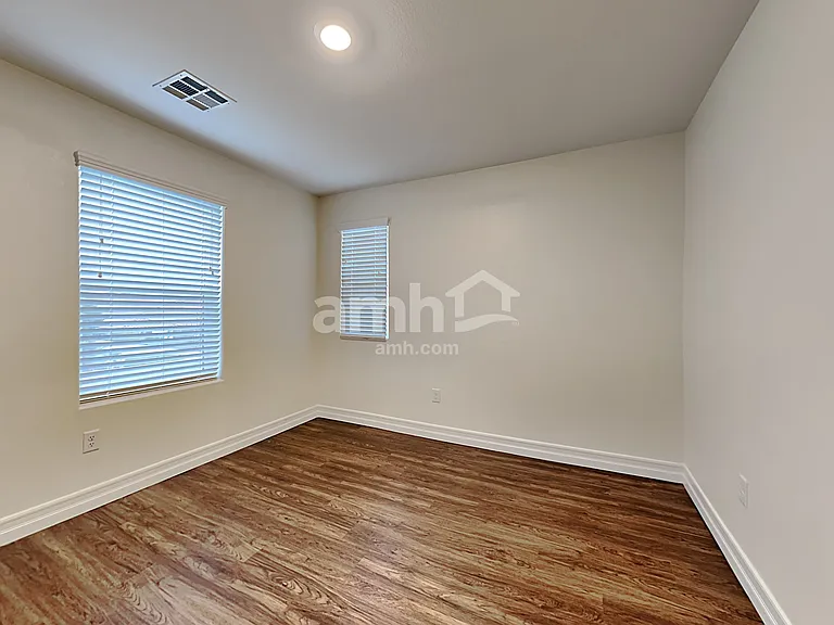 5808 Petronius St — Photo 14