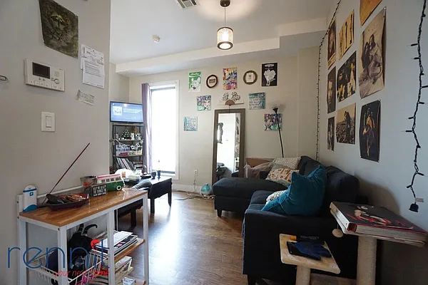 Rented by Rennit Inc. | media 49