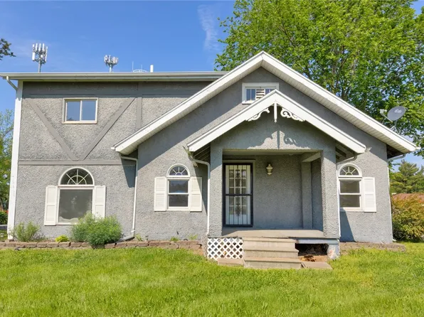 3126 Indianola Ave, Des Moines, IA 50315