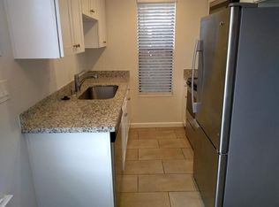 1240 Dealynn St APT 3, Sacramento, CA 95825