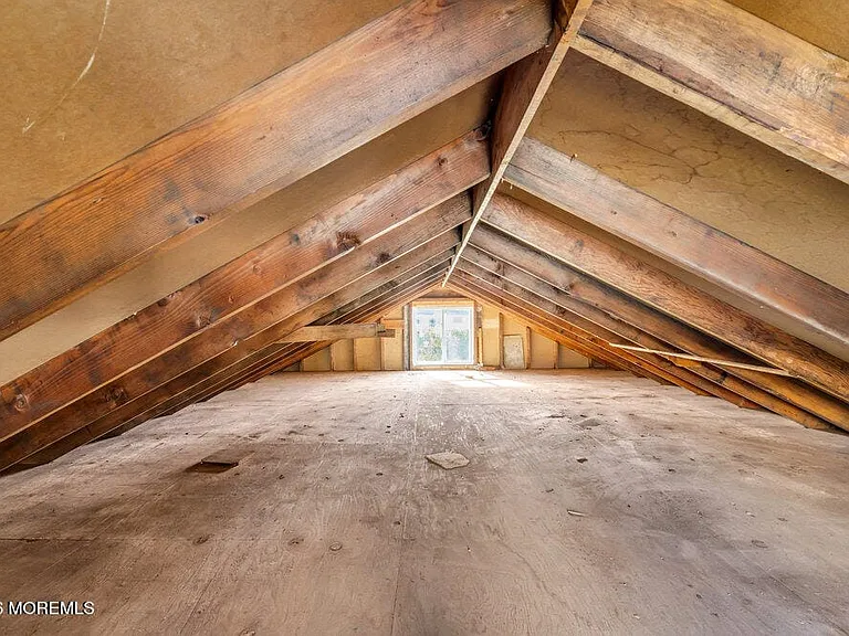 435 Norwood Ave — Photo 29