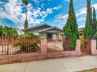 131 E 82nd St, Los Angeles, CA, 90003