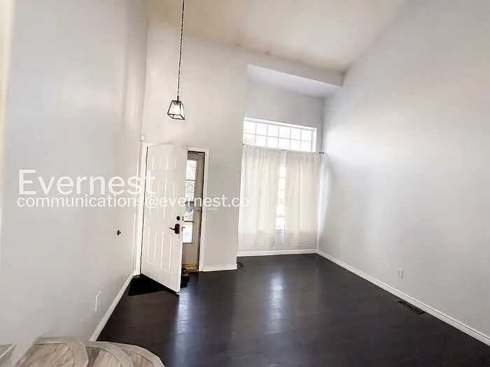 3212 Blue Grass Cir — Photo 6