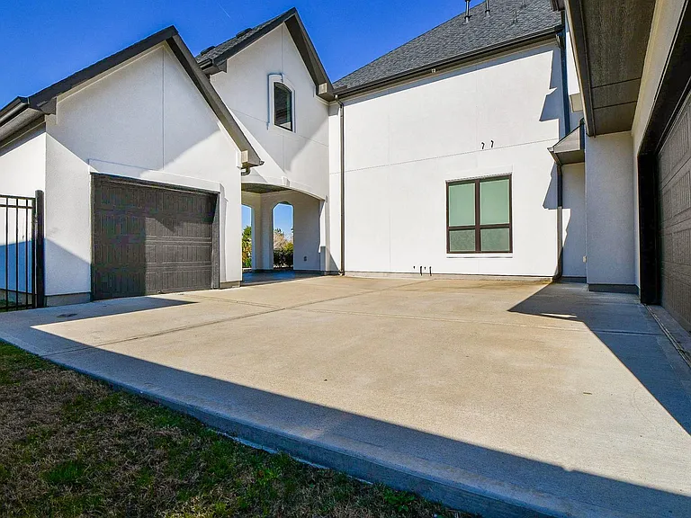 8526 Tombron Grove Rd — Photo 50