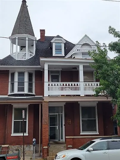 70-72 E Louther St #3 — Photo 2