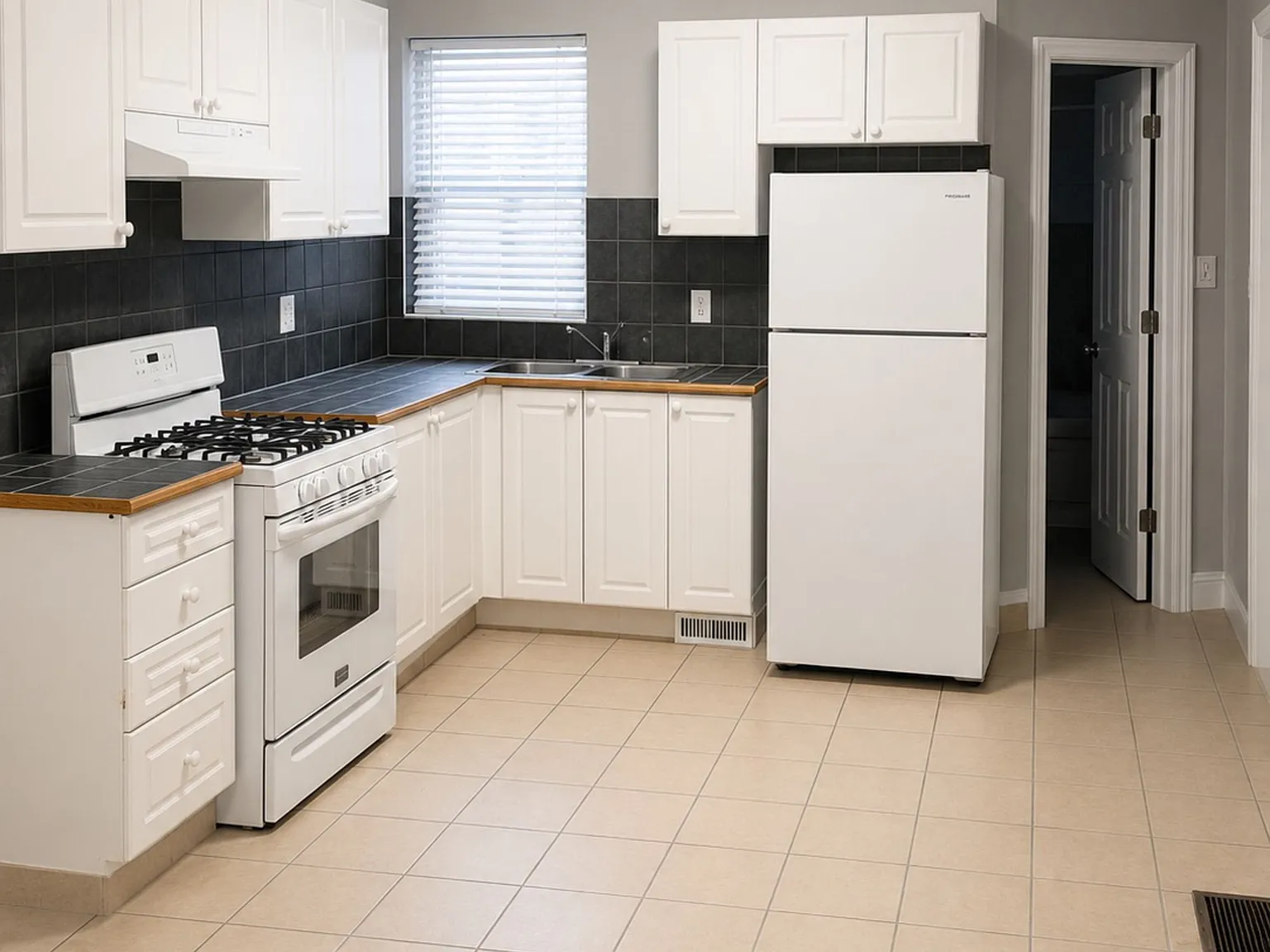 2 bed, $2,250 — Photo 3