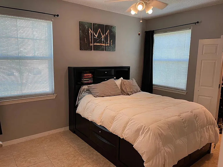 2010 E Palm Ave #14221 — Photo 5