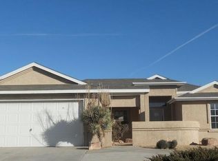 1320 Quartz Dr SW, Albuquerque, NM 87121
