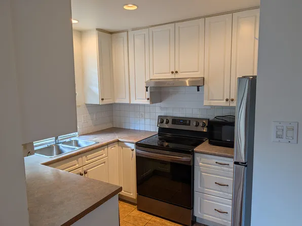 8460 Ackroyd Rd #111, Richmond, BC V6X 3E9