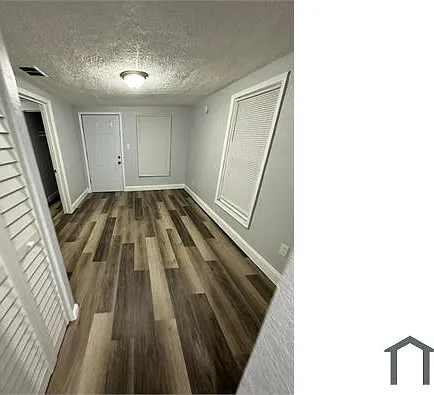 2267 Calvin St — Photo 17