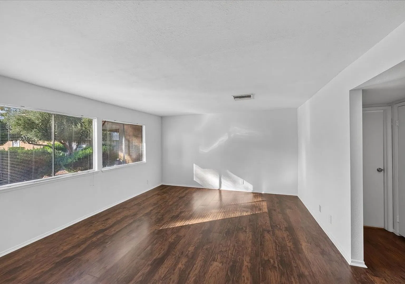 Refreshed 89120 Townhome with Private Yard & Dedicated Parking — Photo 4