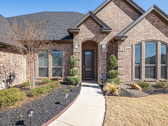 3rd image of 3405 Coventry Dr