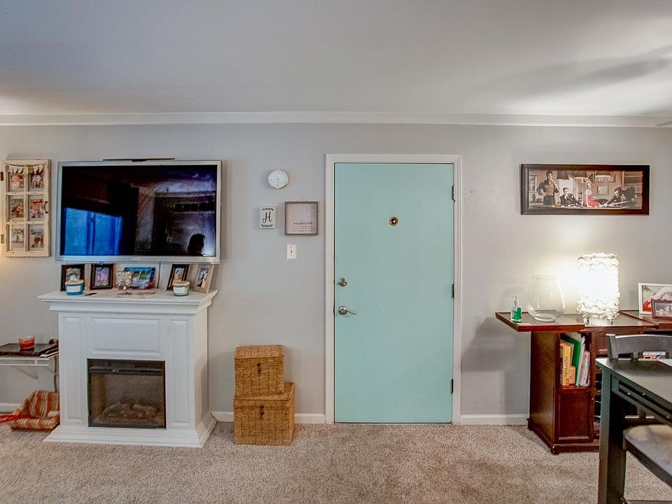 1st image of 10083 Sakura Dr APT F