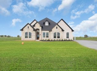 281 Brahman Trl, Angleton, TX 77515