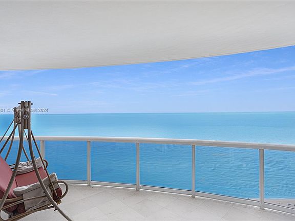 5th image of 17555 Collins Ave APT 3001
