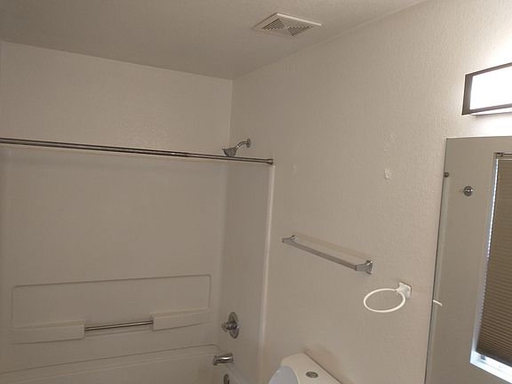 3rd image of 5365 S Royal Richmond Dr
